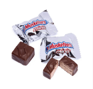 3 Musketeers Miniatures 4.3lb Bag Bulk